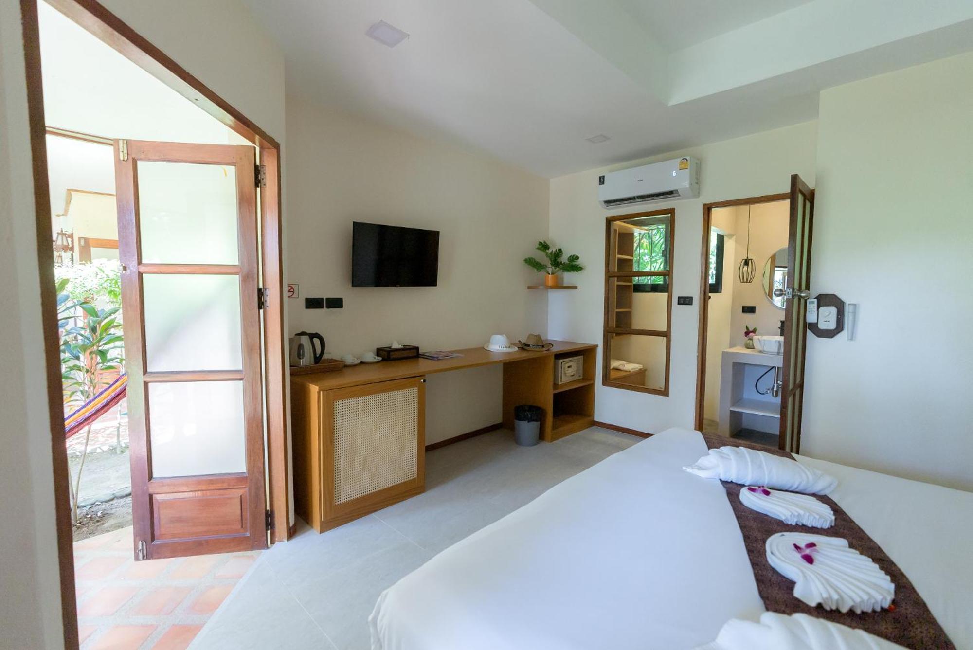 Palm Garden Resort Rawai Exterior photo